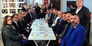 AYEDER, Atatürk ve Şehitler İçin Kuran Okutup Helva Dağıttı  