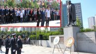 19 Mayıs Töreni Atatürk Anıtı’na Çelenk Sunumu İle Başladı