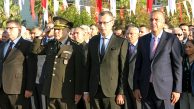Ataşehir’de ‘Ata’nın Huzurunda Atatürk Anıtına Çelenk Sunuldu