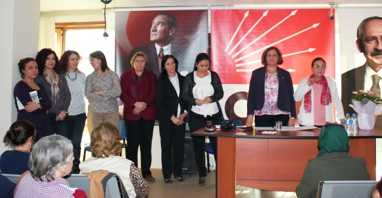 CHP Ataşehir Kadın Kollarında Nöbet Değişimi