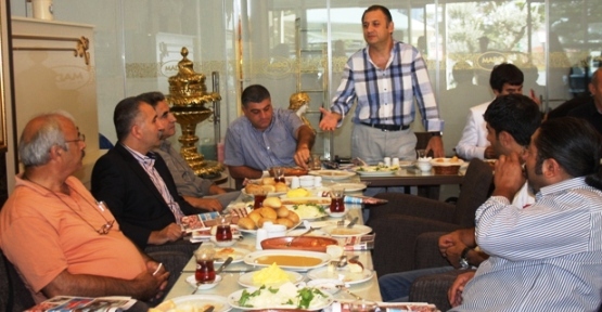 Ataşehir Meclis Başkanı Selimoğlu Yerel Medyayla Buluştu