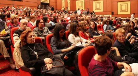 Ataşehir Tiyatro Festivali perdelerini ‘Sondan Sonra’ ile açtı