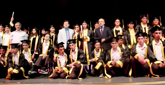 Ataşehir Lions Özel Eğitim Meslek Okulu’nda Mezuniyet Töreni