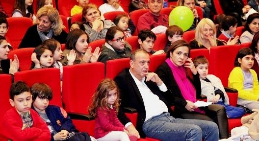Ataşehir Çocuk Tiyatroları Festivali Perdelerini Açtı