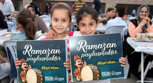 Ramazan Coşkusu Ataşehir Sokaklarında