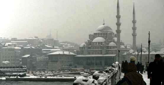 İstanbul Valiliği`nden Kar Yağışı Uyarısı