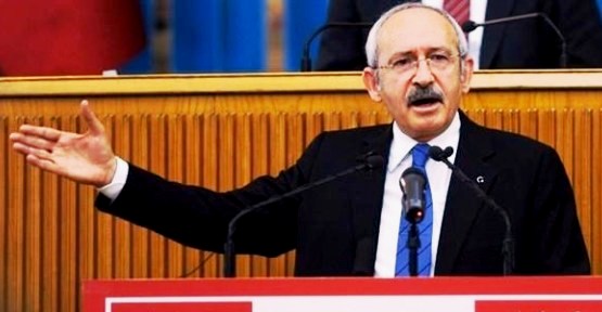 Kemal Kılıçdaroğlu’na Mecliste Yumruk Saldırı