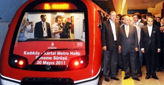 Başbakan Erdoğan Kadıköy-Kartal Metrosu’nun açtı